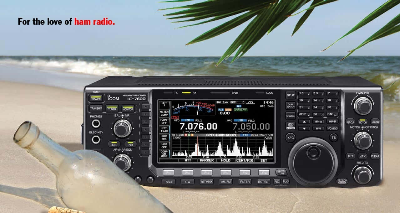 1279x680 Download Black Ham Radio By The Beach Wallpaper