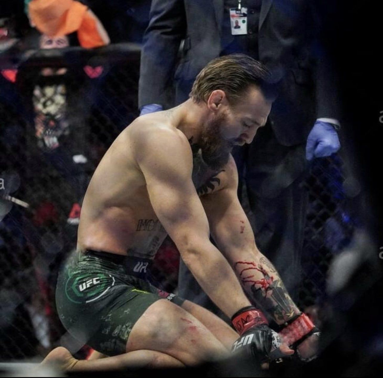 1284x1268 Conor McGregor on X: Oh blood splatter, we meet again Never mine, never will Always yours, Always spill Jaw gone, jog on For Maude is not gone She is at the Black