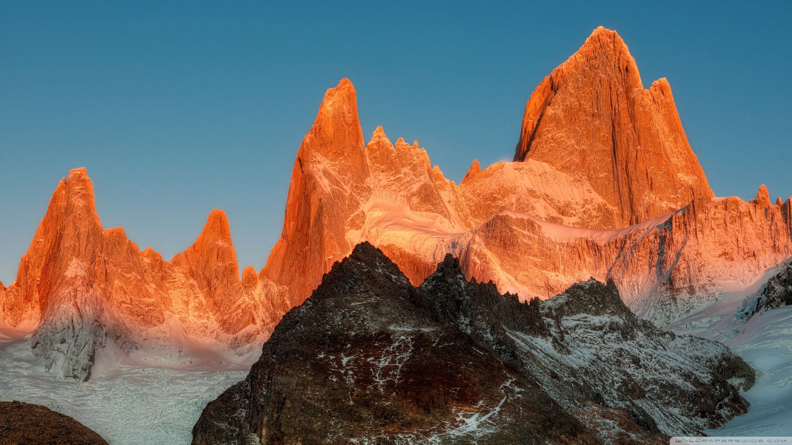 2560x1440 El Chalten, Patagonia 4K UHD Wallpaper for UltraHD Desktop and TV : Smartphone and Tablet Devices