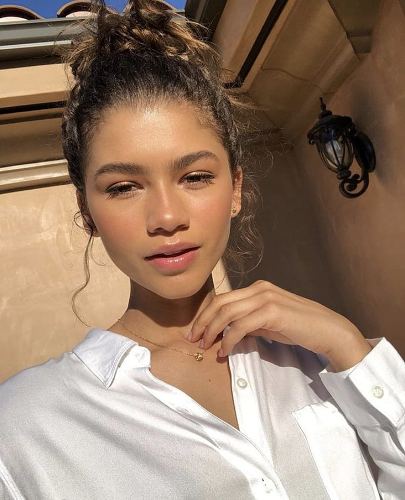 800x987 Zendaya, spiderman, zendaya colleman, HD phone wallpaper