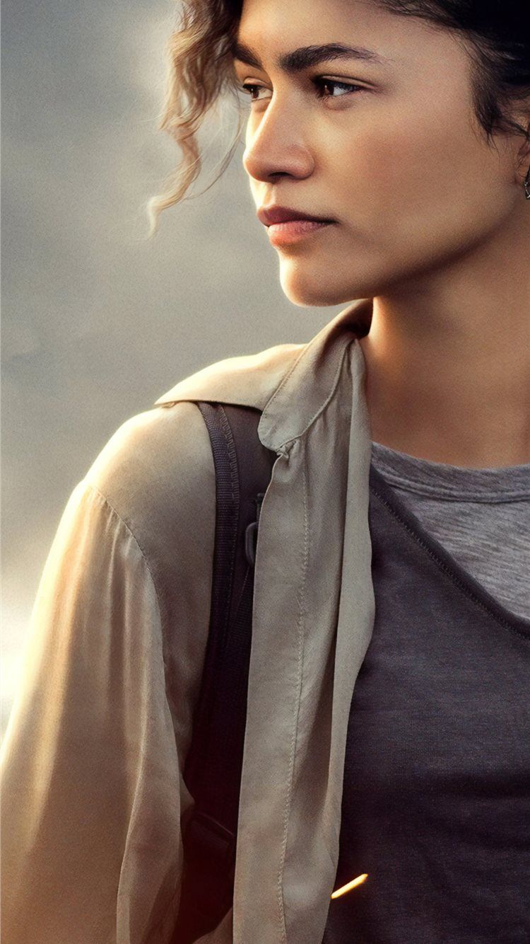 750x1334 zendaya as michelle jones in spider man far from h. iPhone 8 Wallpaper Free Download