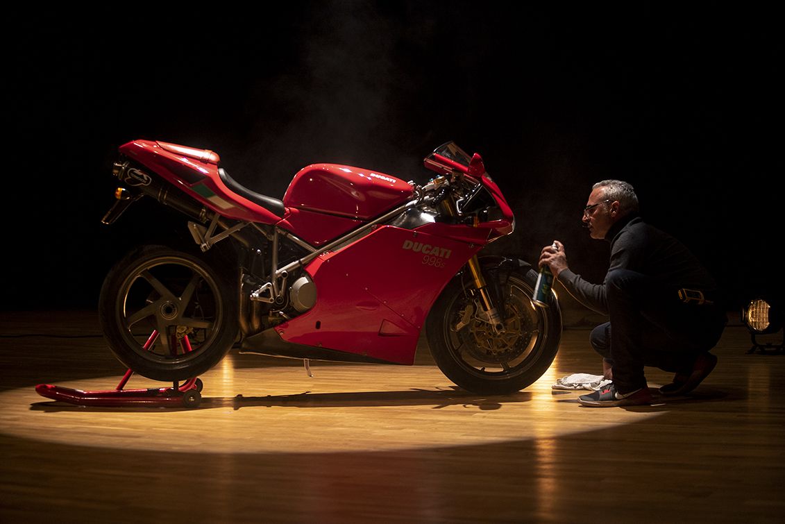 1131x755 Je n'aurais jamais dû essayer la Ducati 998 S
