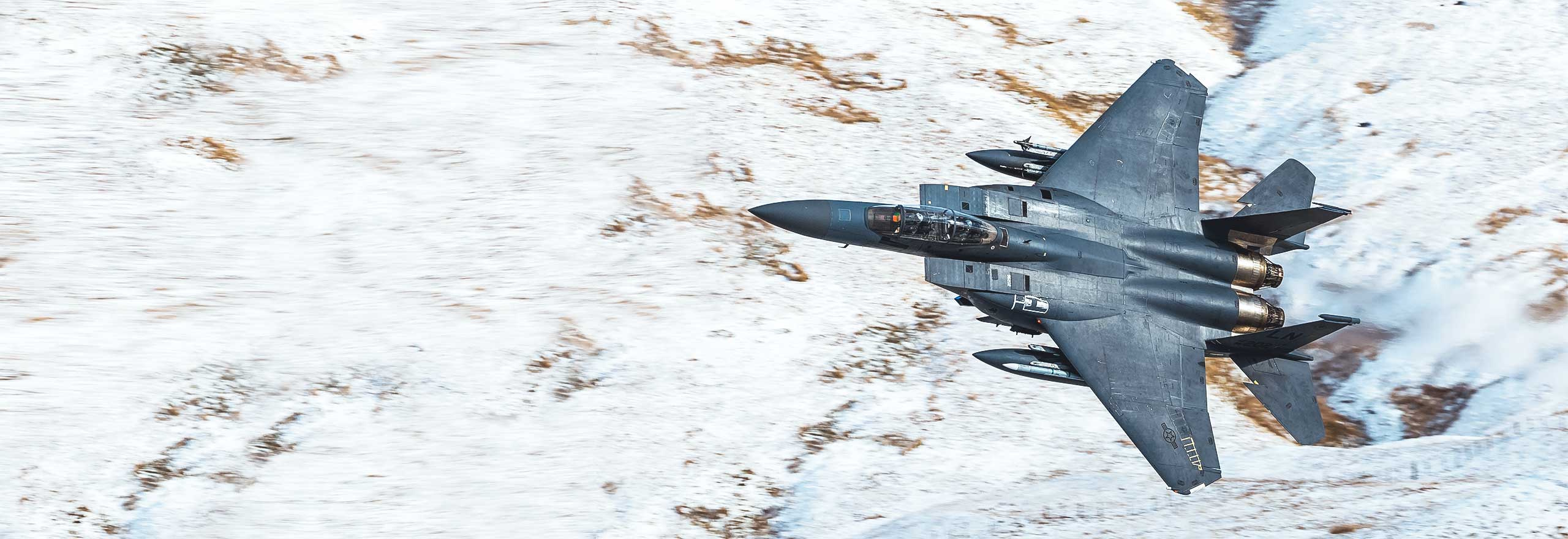 2560x880 Solutions for the Air Defence Industry