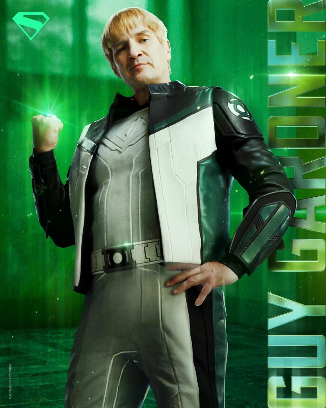 1080x1350 DCU Guy Gardner Comics Style : R DC_Cinematic