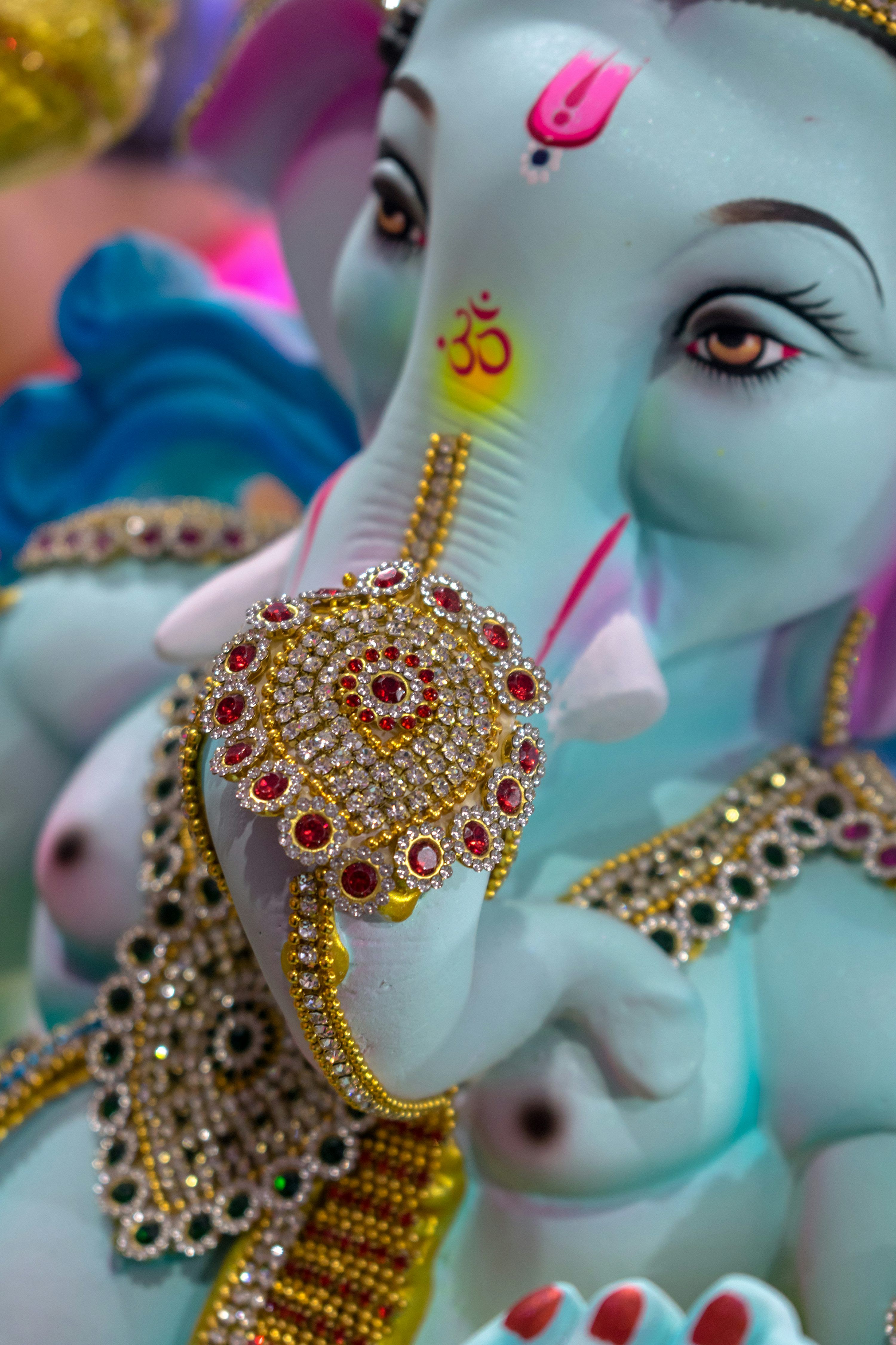 3000x4501 A close up of a statue of an elephant