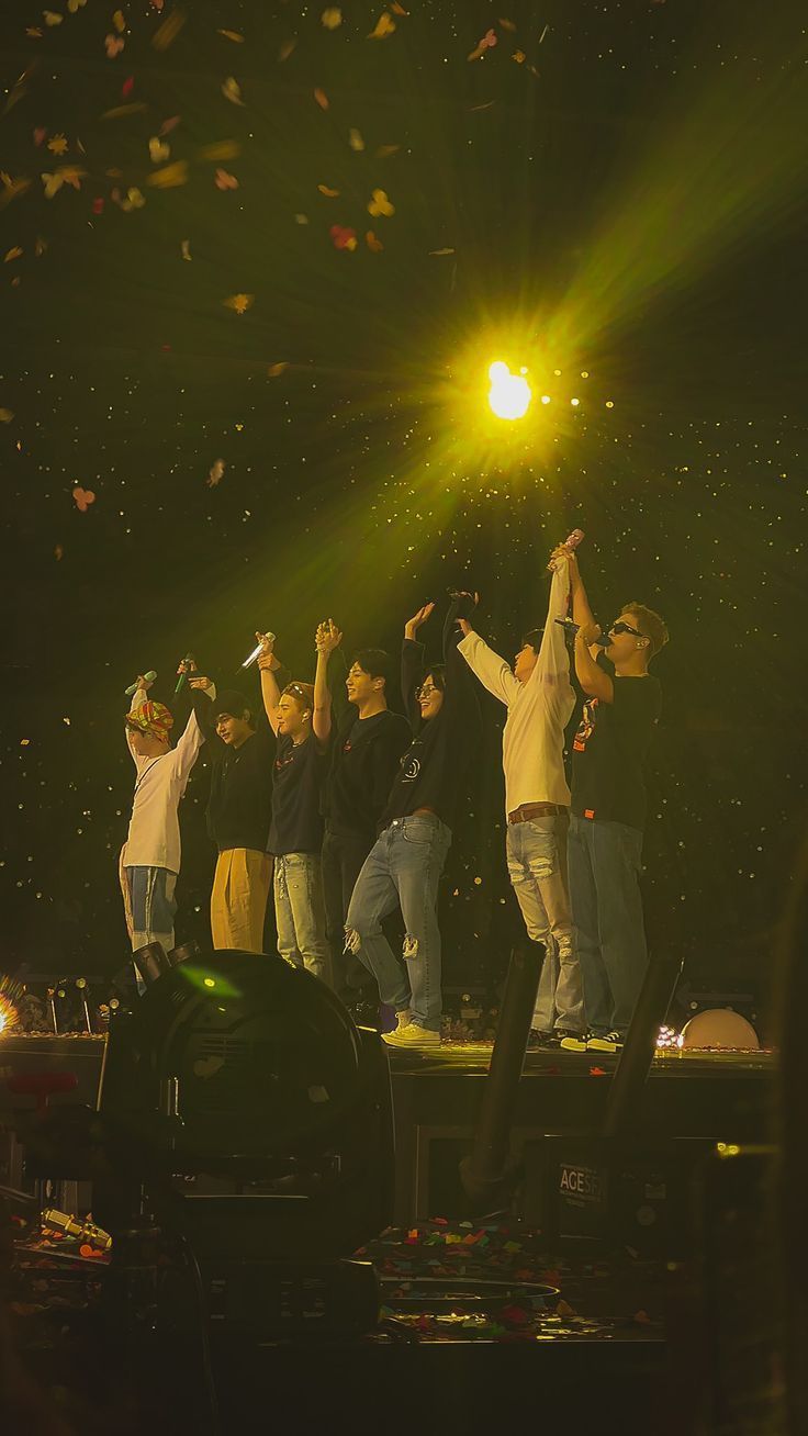 736x1308 Bts concert ideas. bts concert, bts lockscreen, bts concert pics