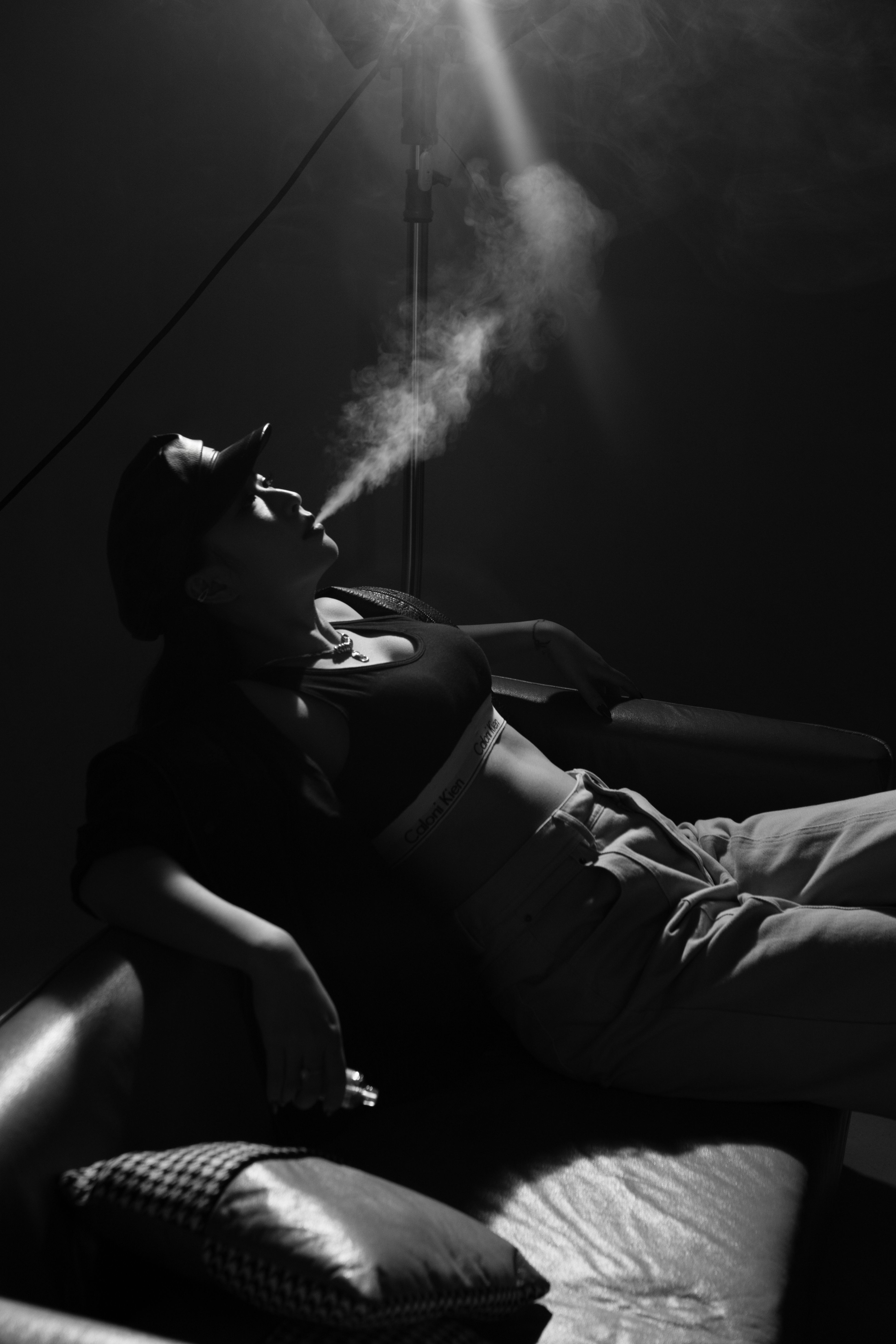 3897x5846 Silhouette of Woman Vaping Indoors · Free