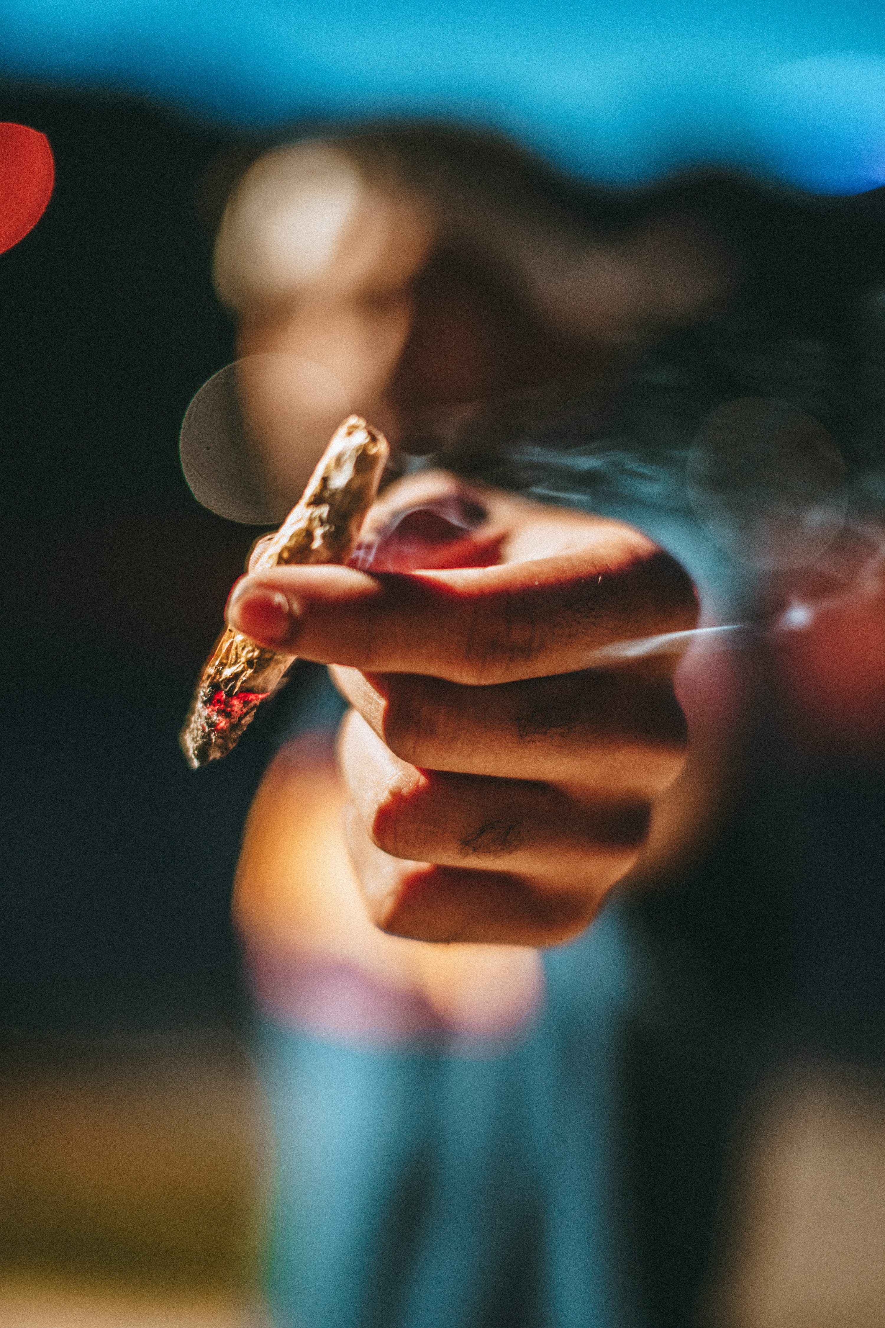3000x4500 Smoke Weed Picture. Download Free Image