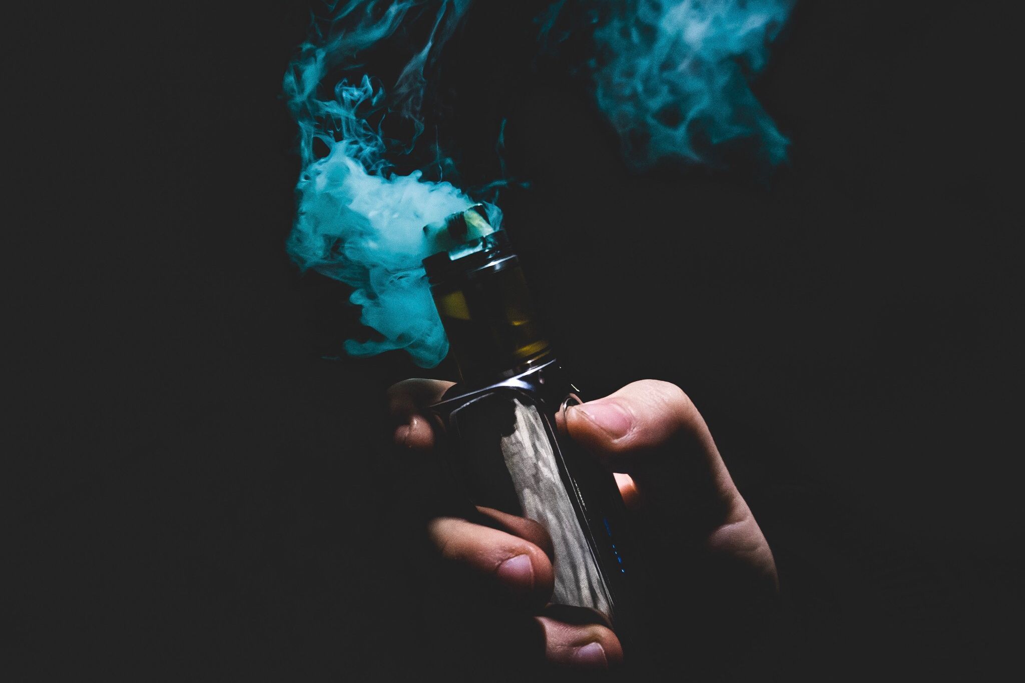 2048x1365 Cigarettes Vs. Vaping: That's The 'Wrong Comparison, ' Says Inhalation Researcher Health News