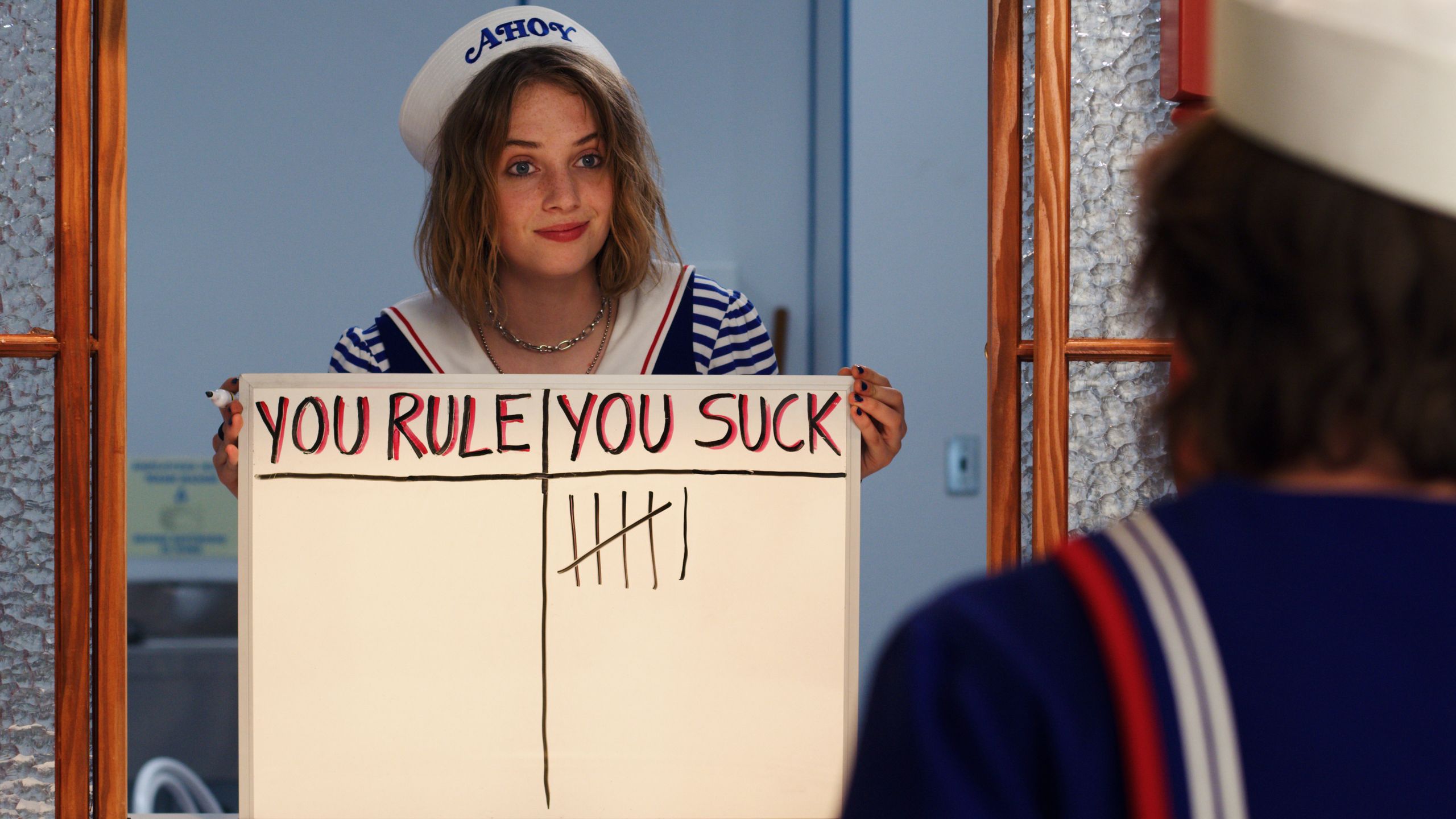 2560x1440 Stranger Things 3” Almost Gave Steve and Robin a Totally Different Ending, According to Maya Hawke