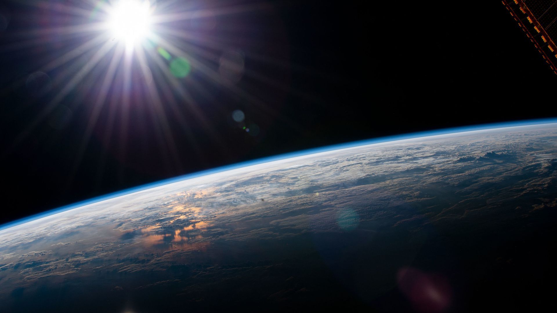 1920x1080 Scientists Observe First Ever Space Hurricane Above Earth