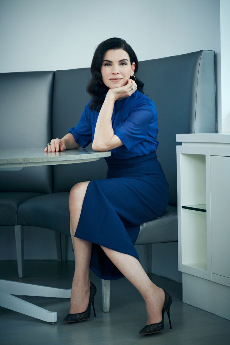 736x1104 Julianna Margulies ideas. julianna margulies 90s, julianna margulies sopranos, julianne margulies