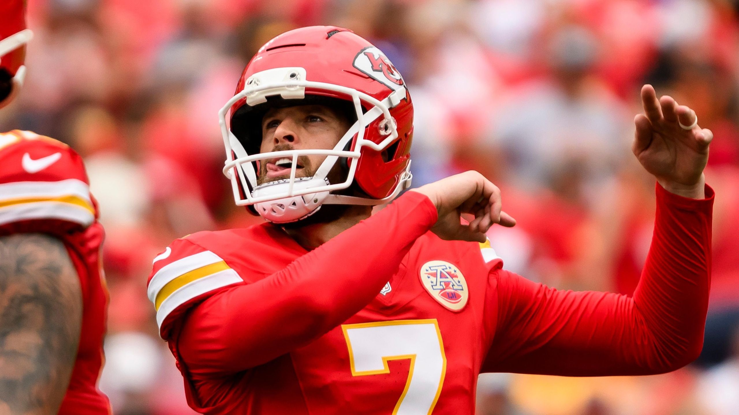 2560x1440 Watch Harrison Butker Hit FG That Would've Set NFL Regular Season Record On Video In Chiefs Bucs