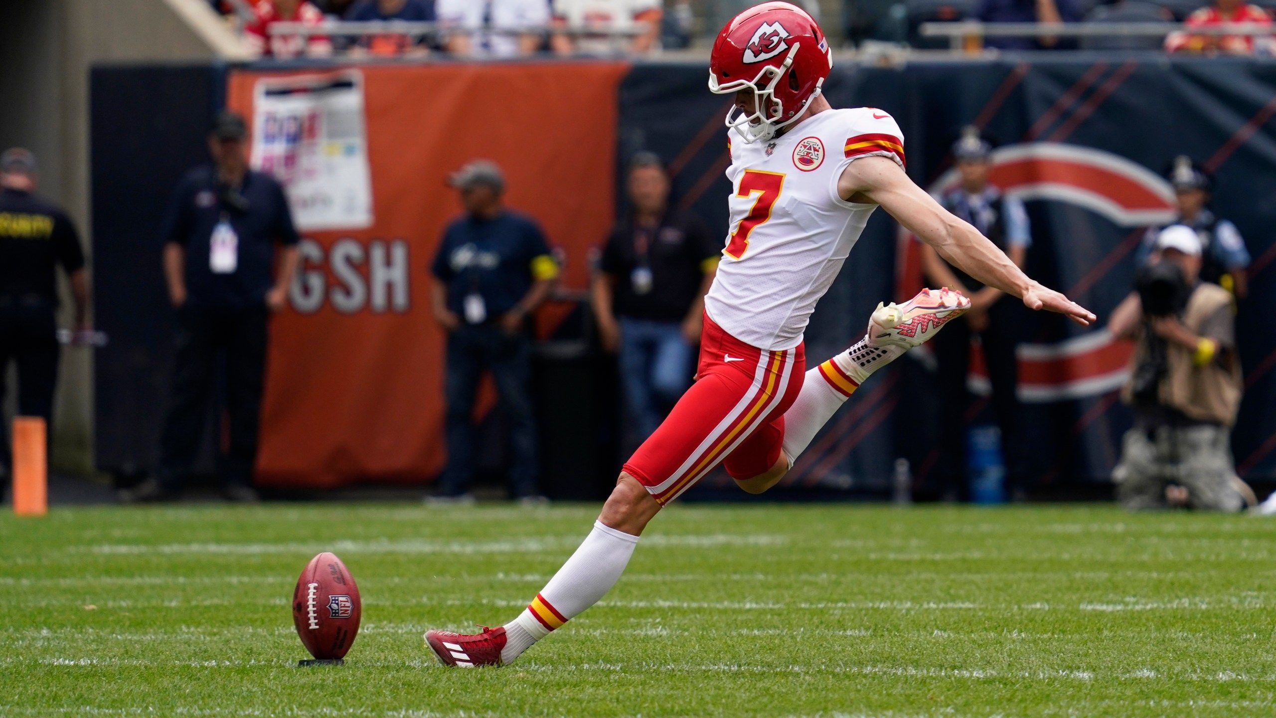 2560x1440 Chiefs hopeful kicker Harrison Butker can play vs Buccaneers