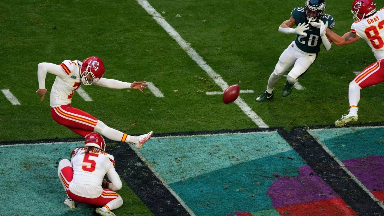 1280x720 Chiefs' Harrison Butker Bounces Back From Early Miss To Kick Game Winning FG In Super Bowl LVII. Latest NFL News, Analysis & Updates