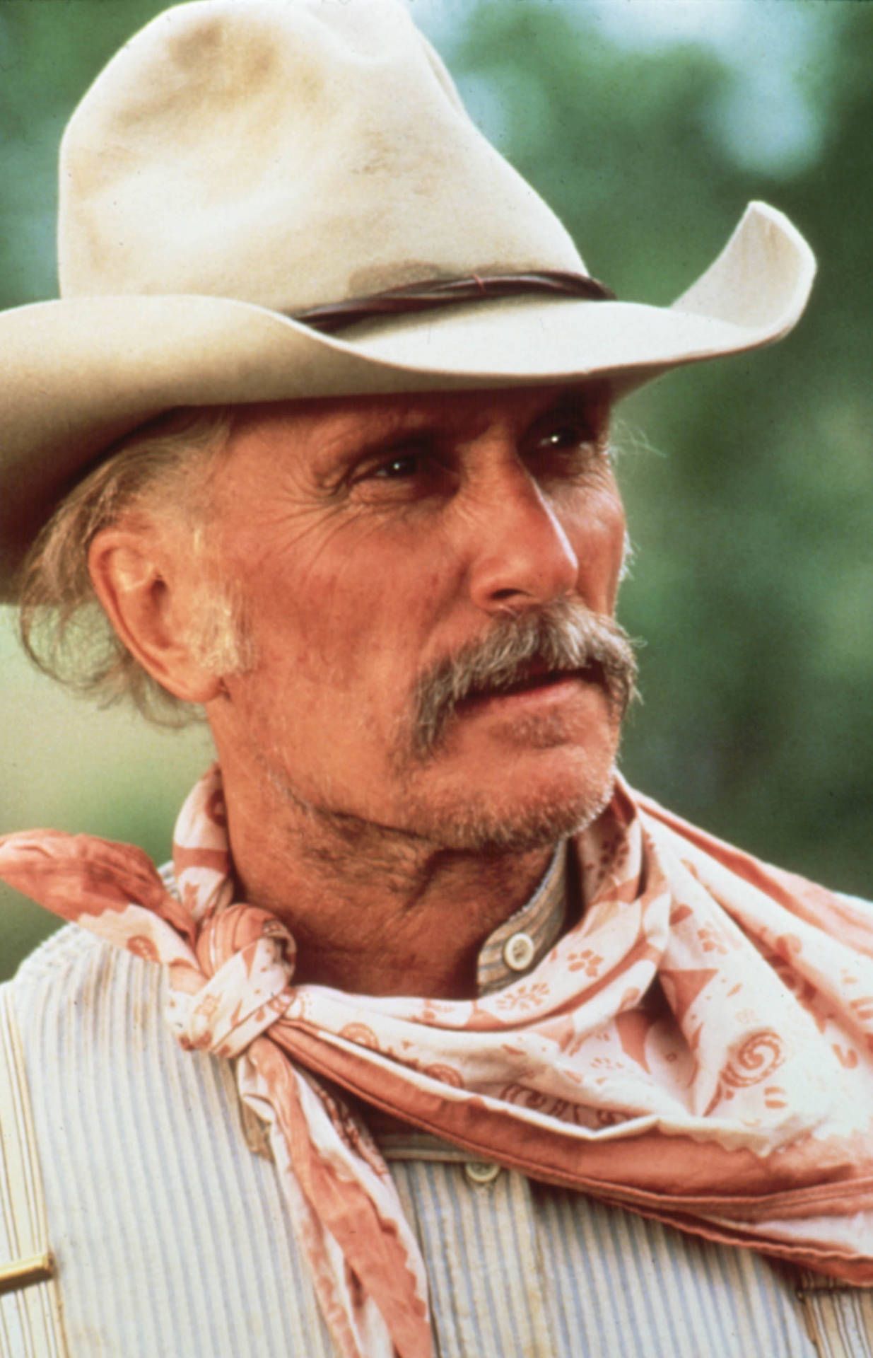 1235x1920 Download Robert Duvall As Augustus McCrae In Lonesome Dove Wallpaper