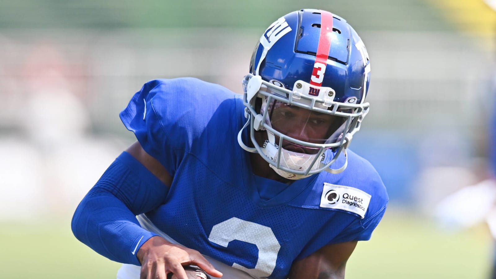 1600x900 WR Sterling Shepard takes pay cut to stay with Giants