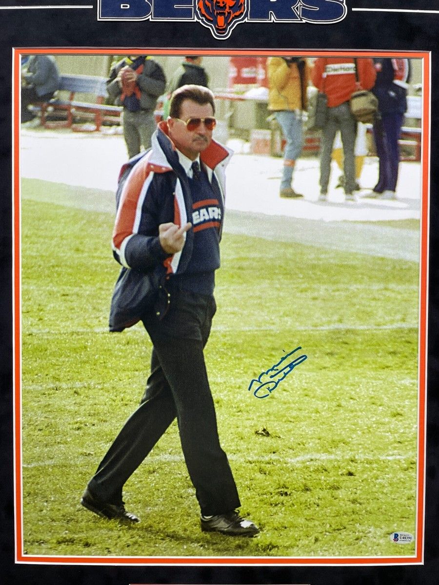 900x1200 Mike Ditka Autographed Middle Finger 16x20 Photo Framed BAS Signed Chicago Bears