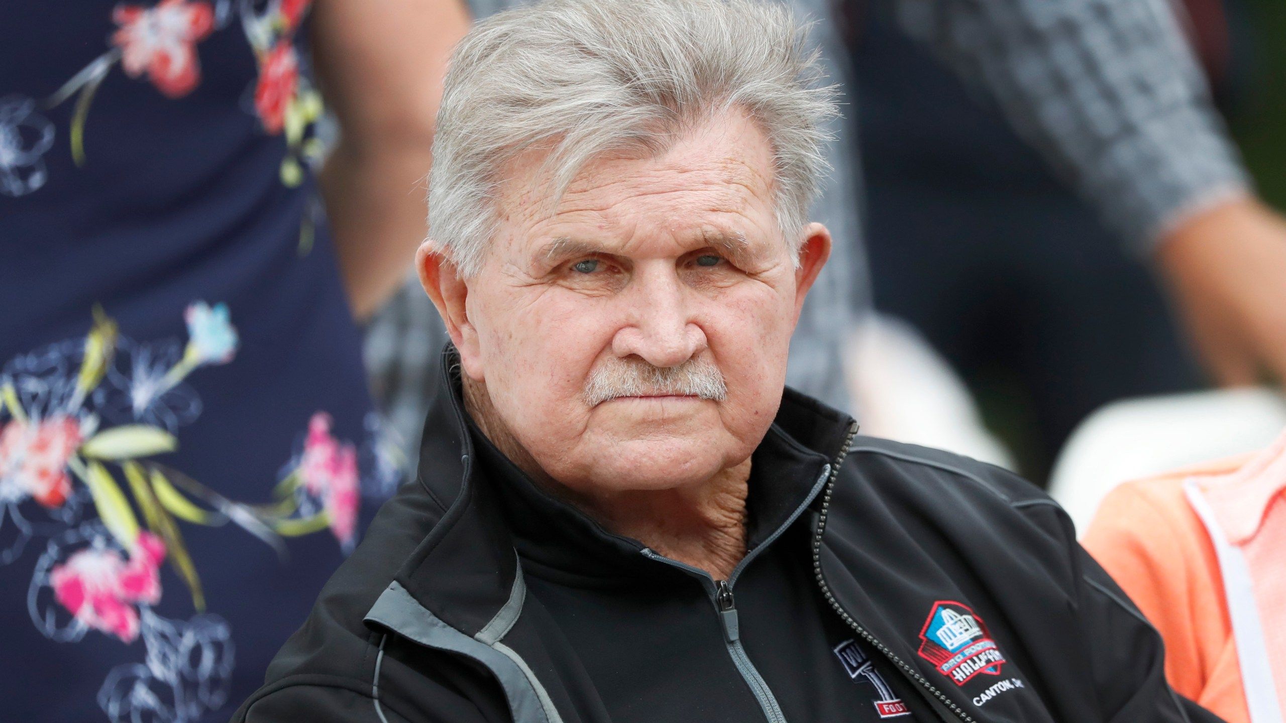 2560x1440 Mike Ditka talks new Chicago quarterback and possible move out of Soldier Field. WGN Radio 720's Very Own