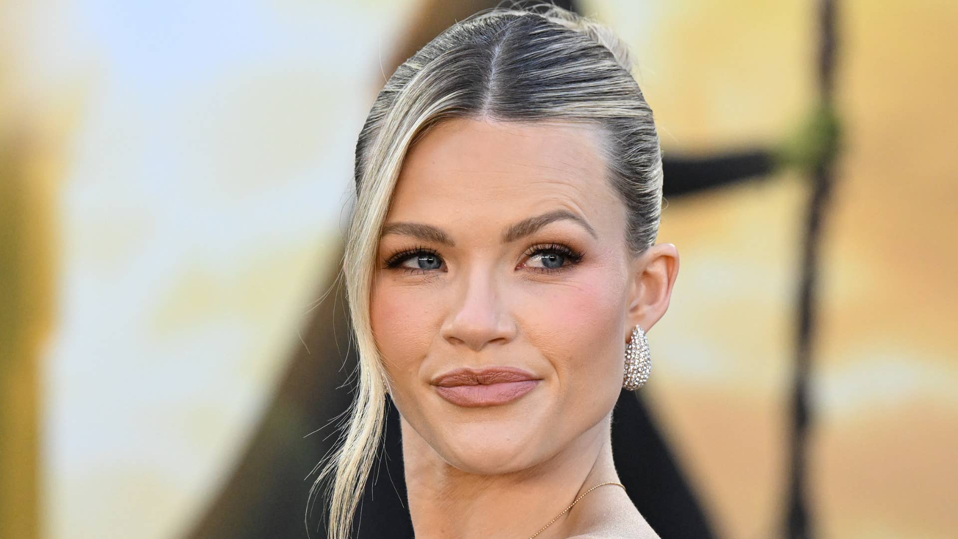 1920x1080 Witney Carson's Tearful Goodbye Sparks Buzz Ahead of Season 34 DWTS Reveal