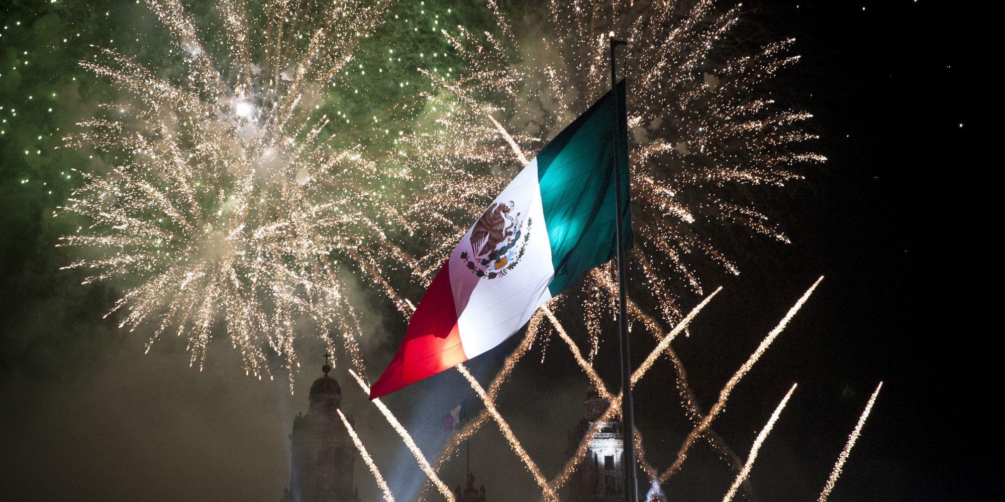 2000x1000 Mexican Independence Day Wallpaper