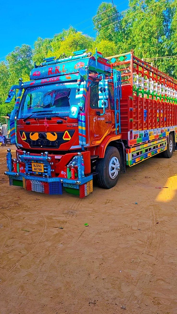 736x1308 Eicher 3015 bs6