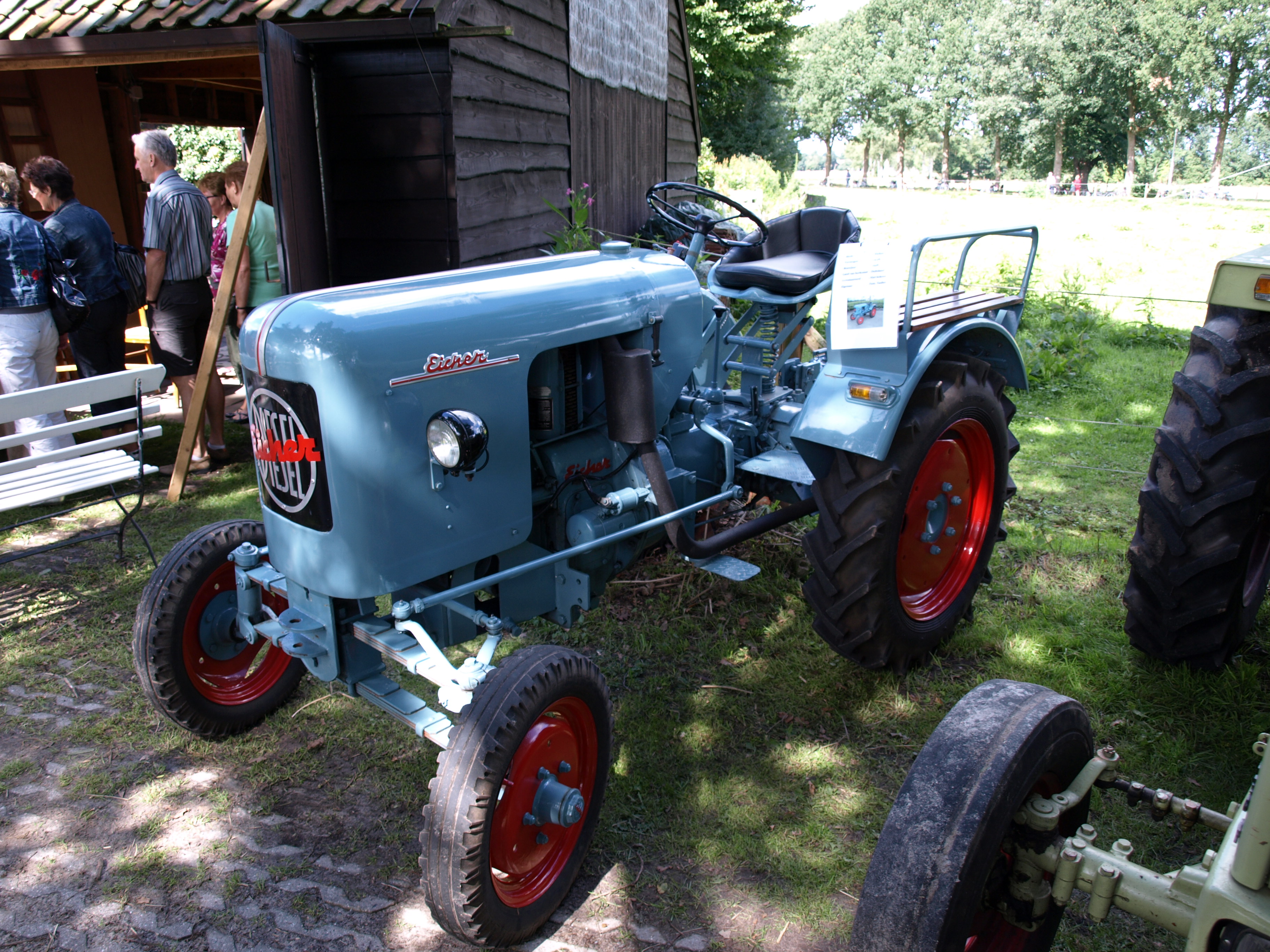 3648x2736 Eicher ( 14bhp, unknown type)