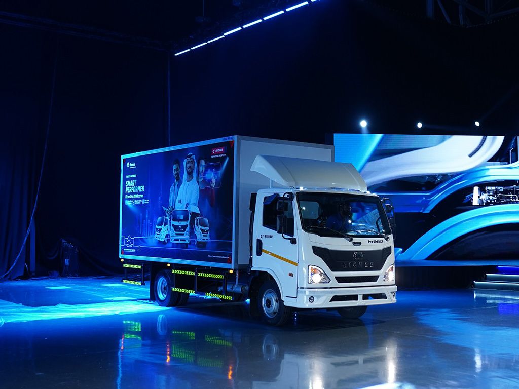 1024x768 FAMCO Launches UAE's first Eicher Truck