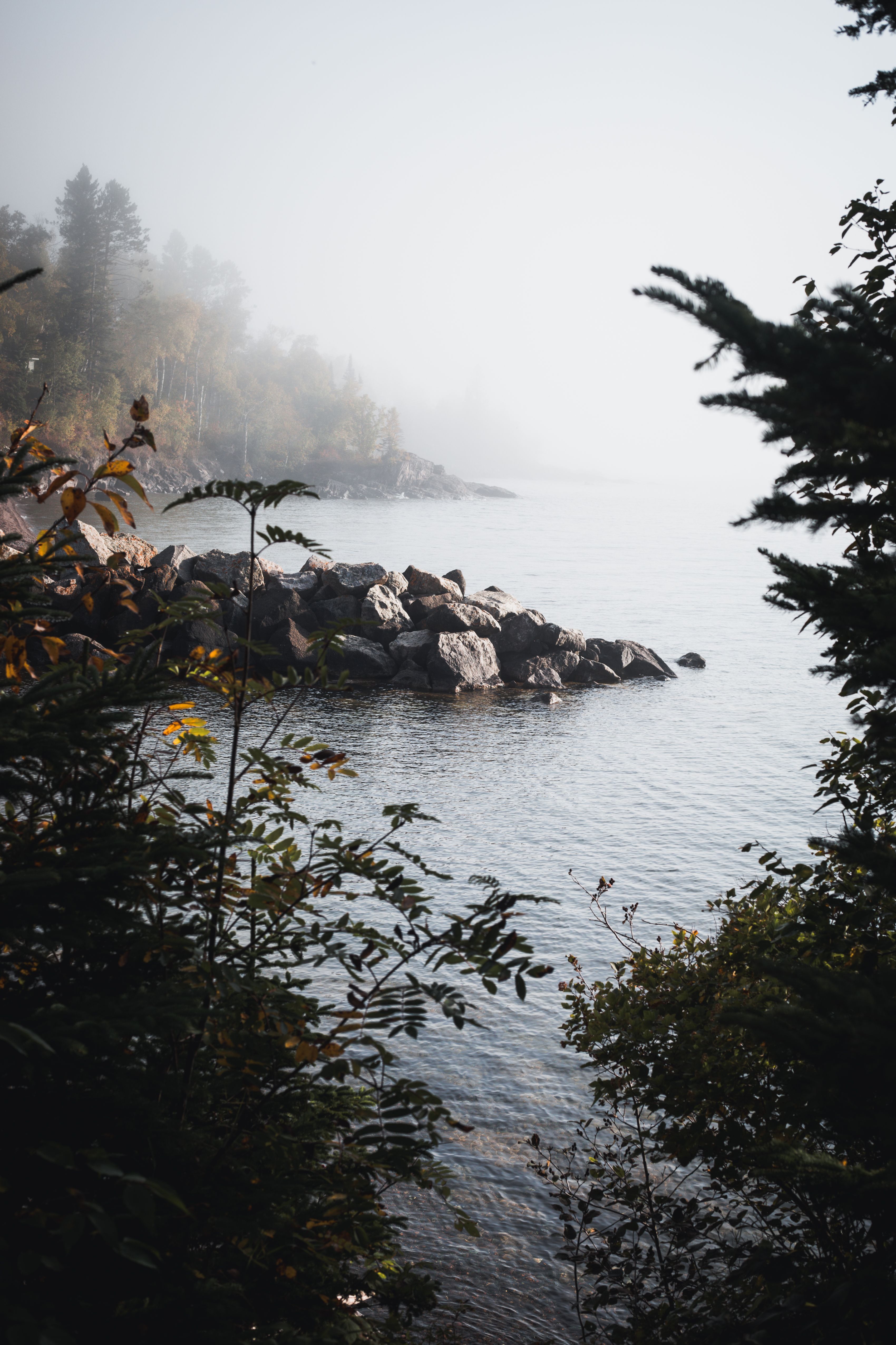 3400x5100 Misty Morning Shoreline of Lake Superior in Duluth · Free