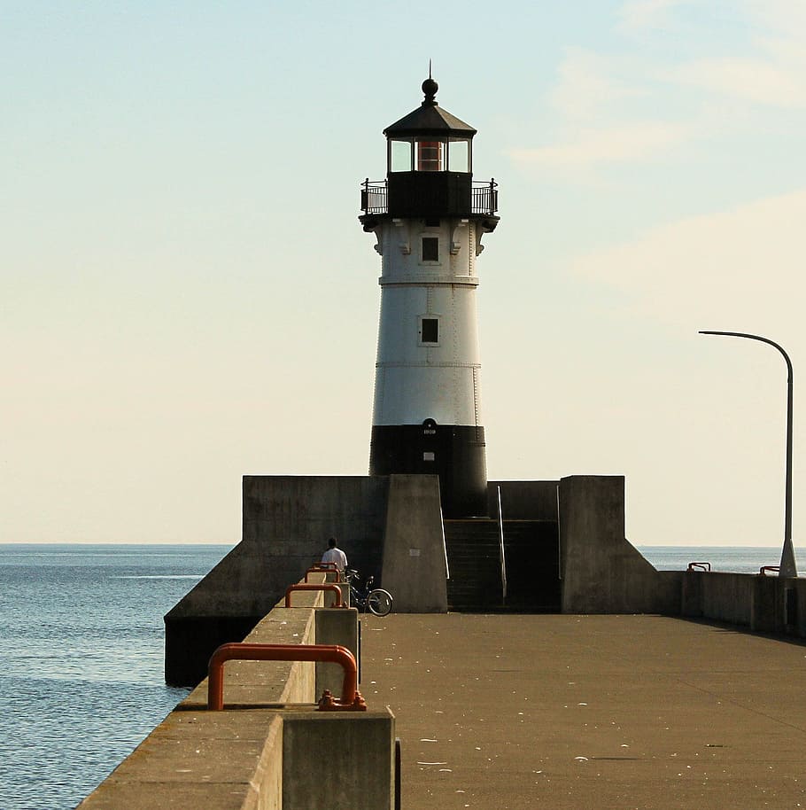 910x914 HD wallpaper: lighthouse, duluth minnesota, breakwater, pier, landmark, navigation