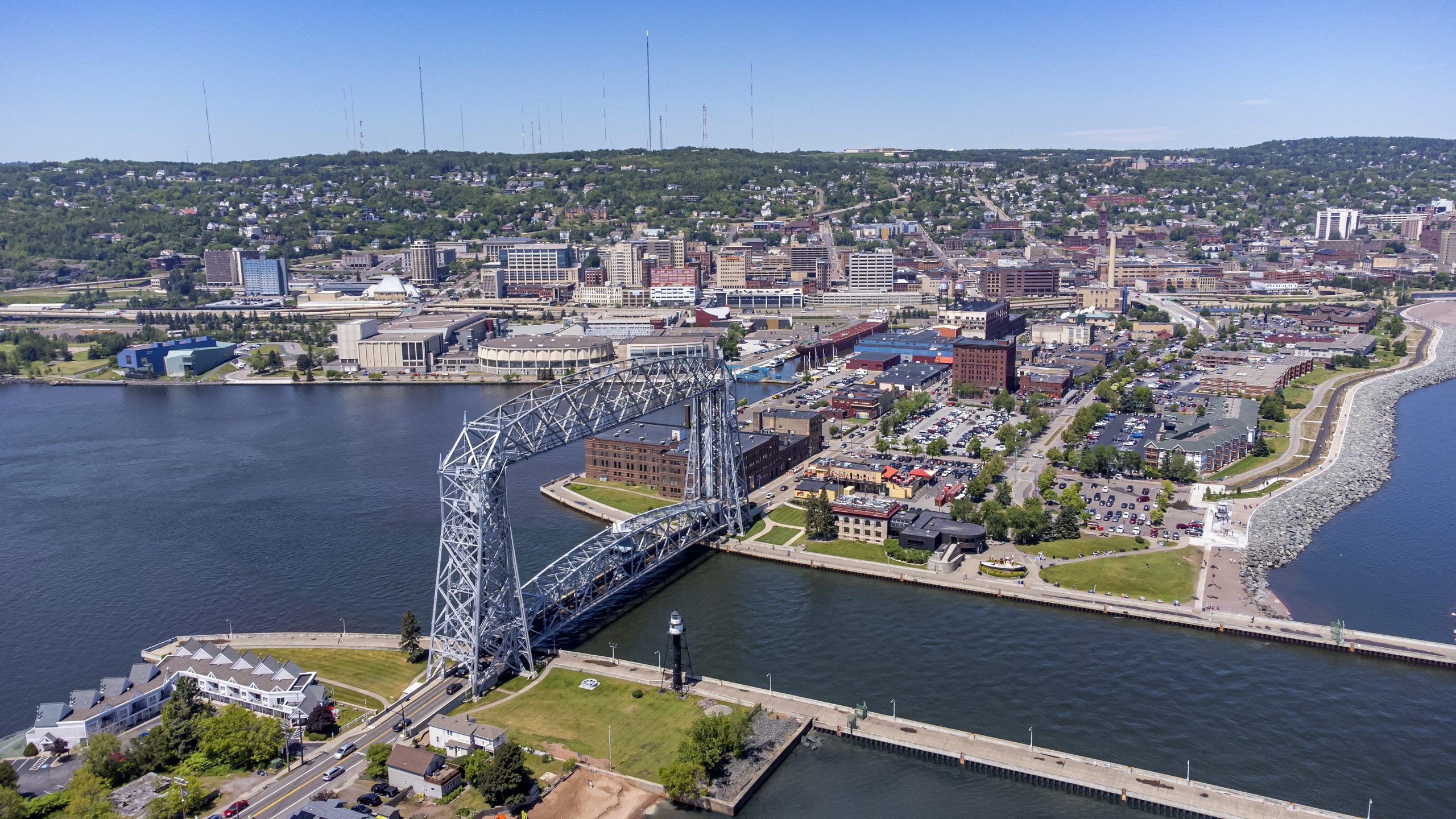 2560x1440 Duluth, Minnesota. Open Rivers Journal