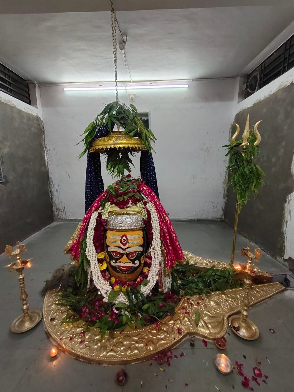 960x1280 Mahakal Mandir Ambavadi in Hansol, Ahmedabad Temples near me in Ahmedabad