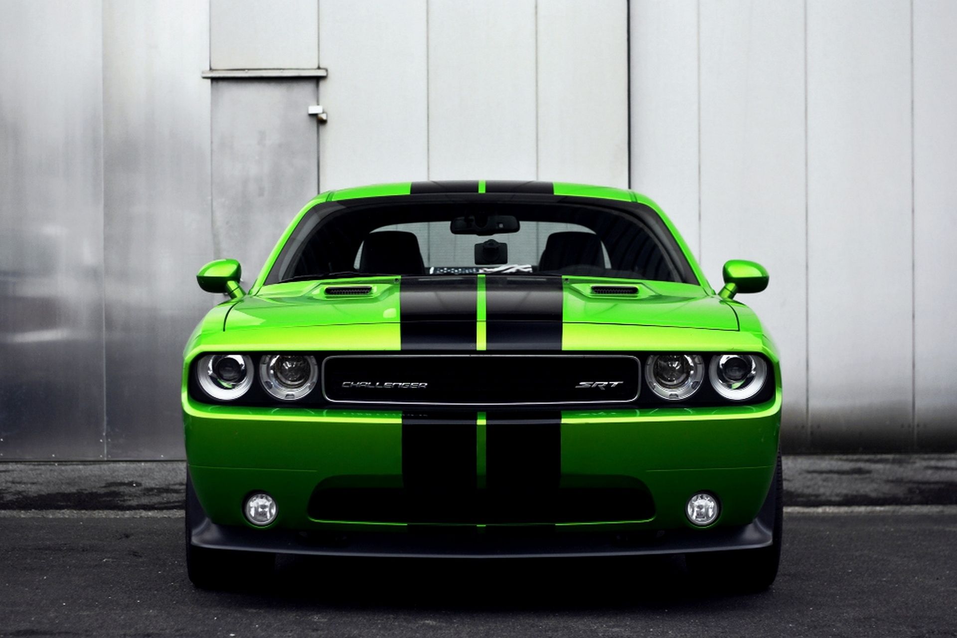 1920x1280 Free Automobiles Full HD wallpaper for desktop and phone