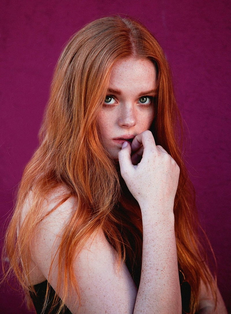 800x1086 Abigail Cowen, women, actress, redhead, green eyes, long hair, HD phone wallpaper