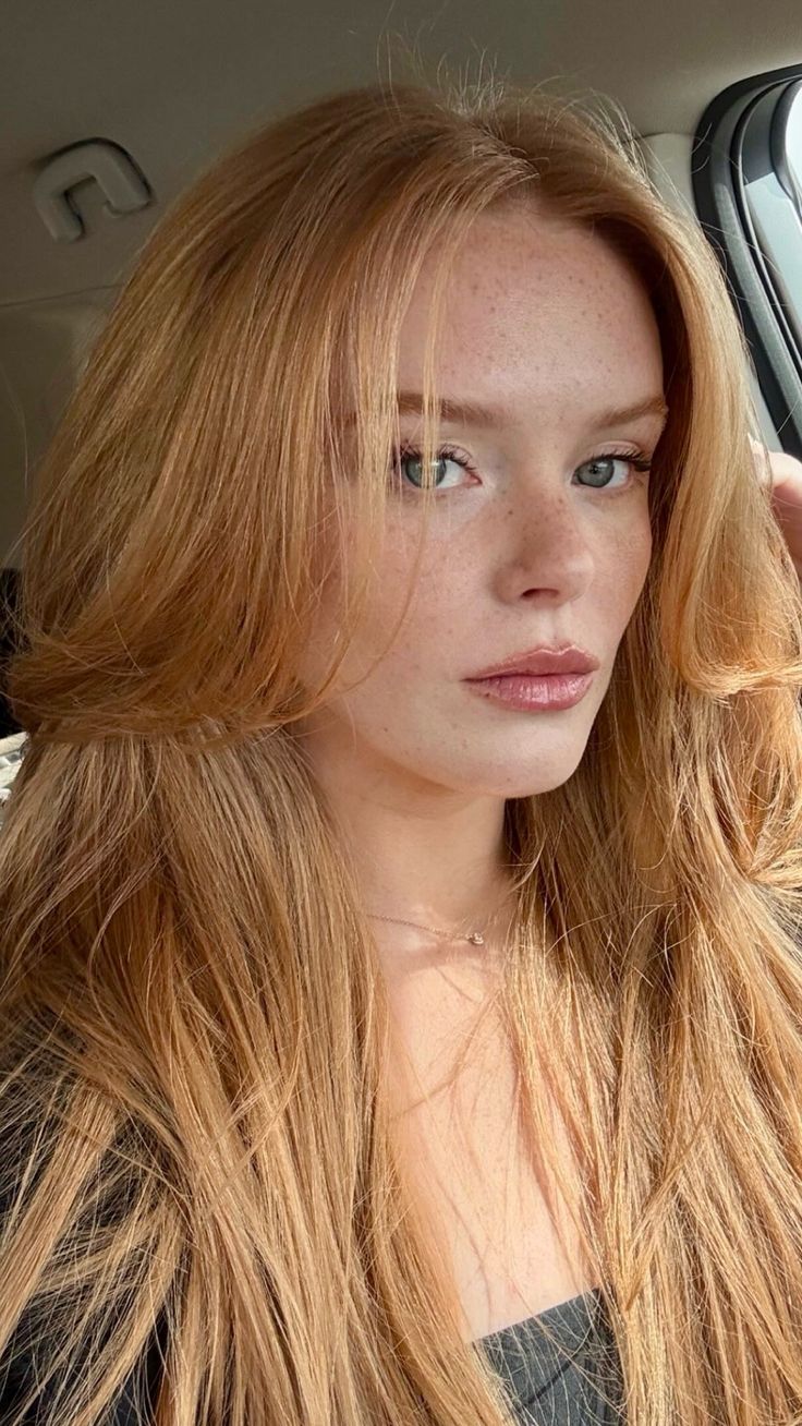 736x1308 Abigail Cowen