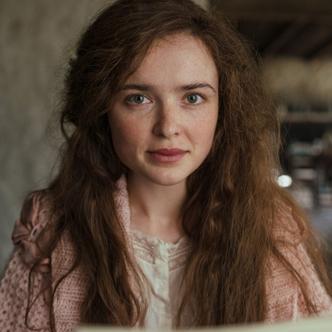 1080x1080 Who Is Abigail Cowen, Who Plays Bloom in 'Fate: The Winx Saga'?