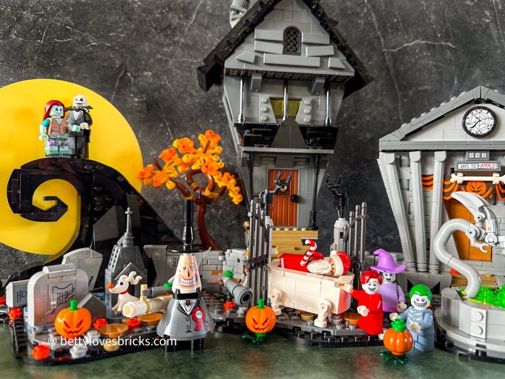 1024x768 LEGO Review: The Nightmare Before Christmas set 21351