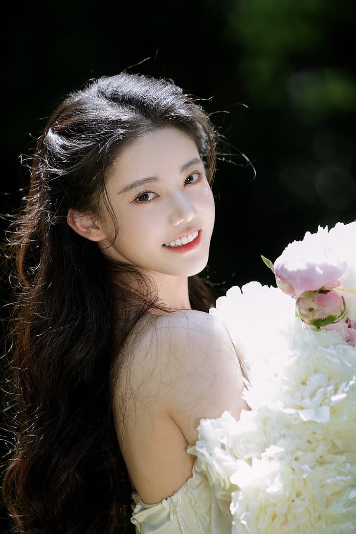 728x1093 HD wallpaper: SNH Asian, Sun Zhenni