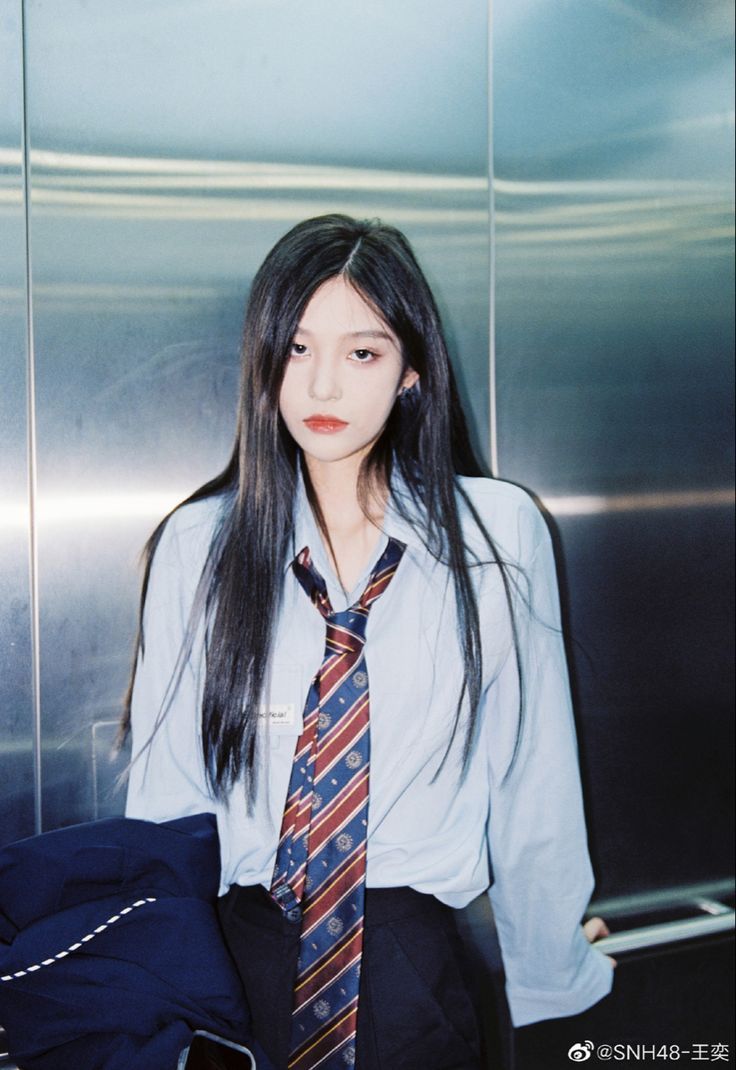 736x1070 wang yi snh48