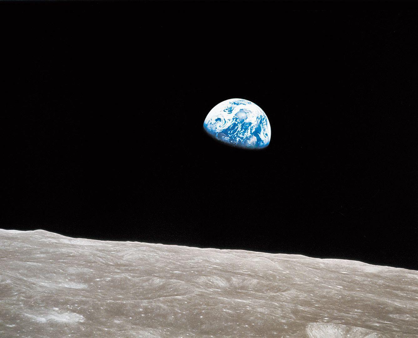 1337x1080 Earthrise Photographs. The Most Influential Image of All Time