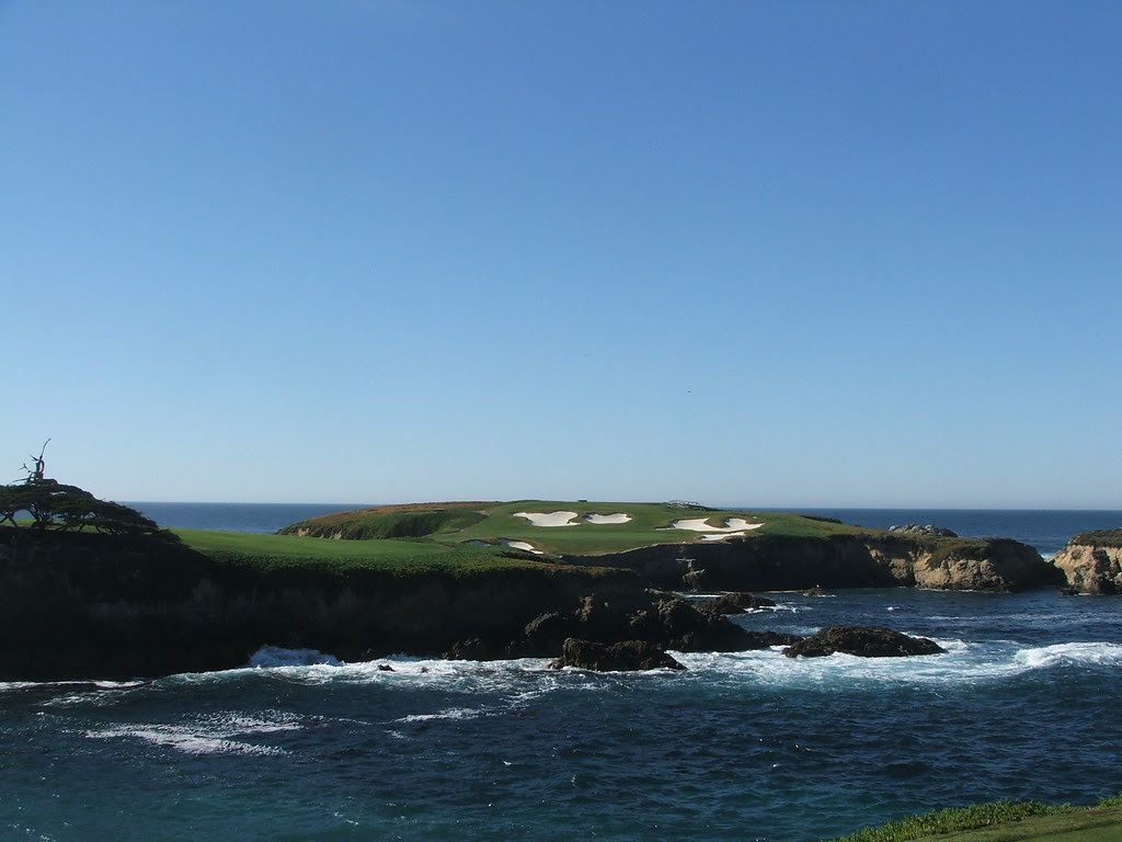1024x768 Playing the Golf Courses in The World: Cypress Point Golf Club