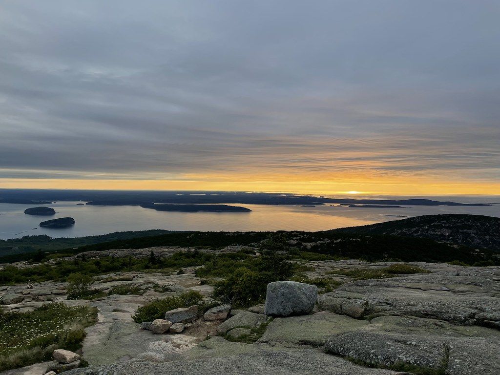 1024x768 Cadillac Mountain Sunrise. Acadia National Park is