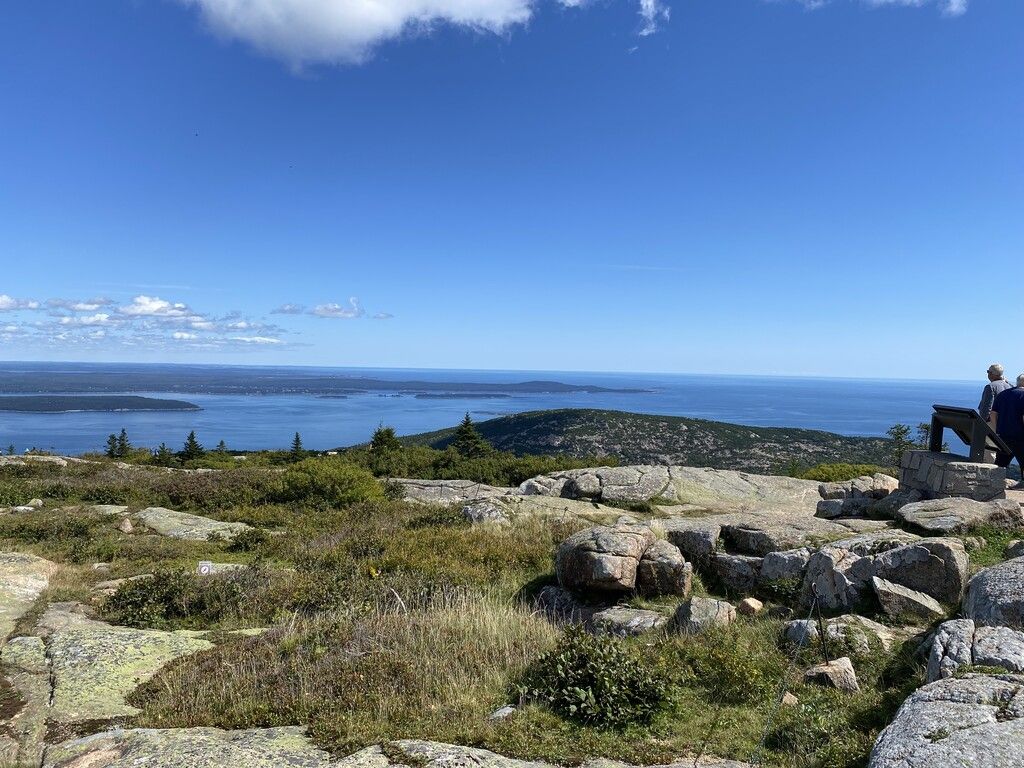1024x768 Cadillac Mountain (466 m)