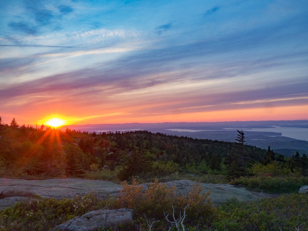1024x768 Cadillac Mountain NP. Olympus digital camera