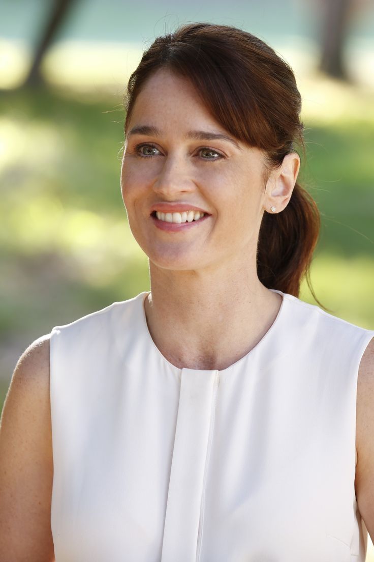 736x1104 Teresa Lisbon O Mentalista Wallpaper & Background Download