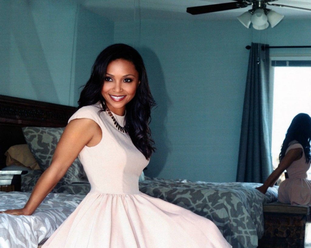 1024x819 Danielle Nicolet Wallpaper