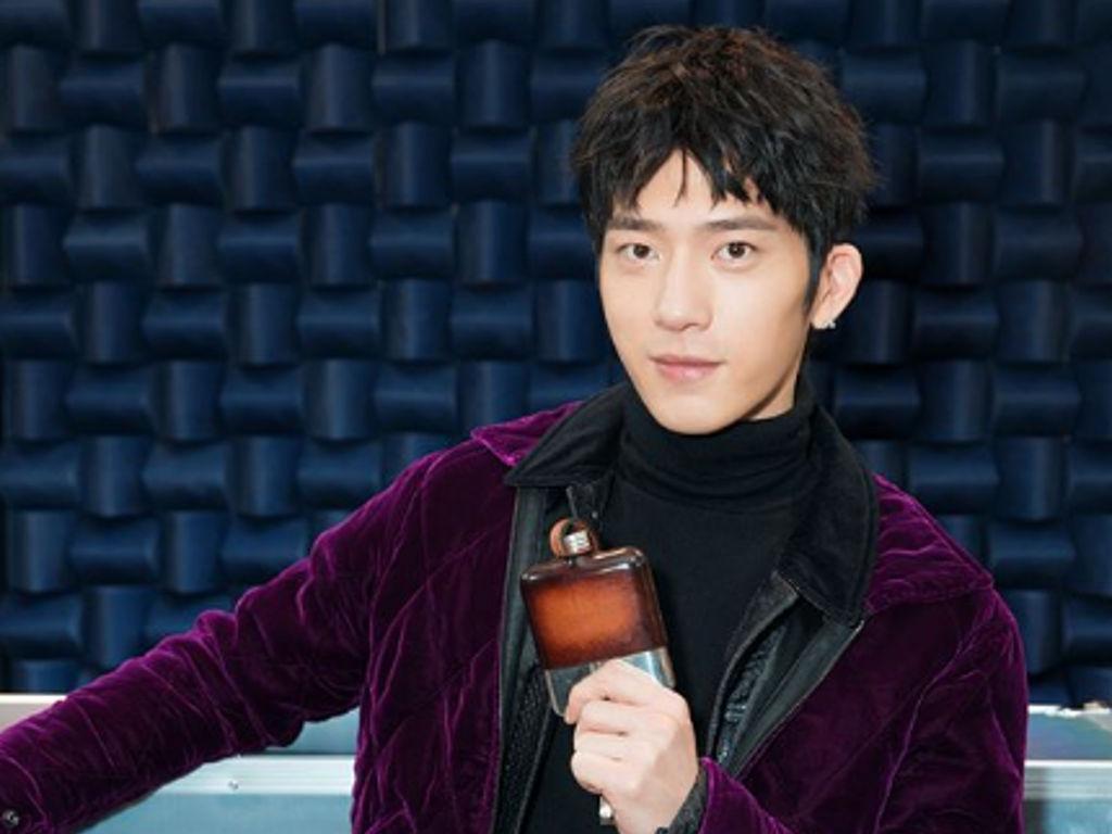 1024x768 Boran Jing Wallpaper