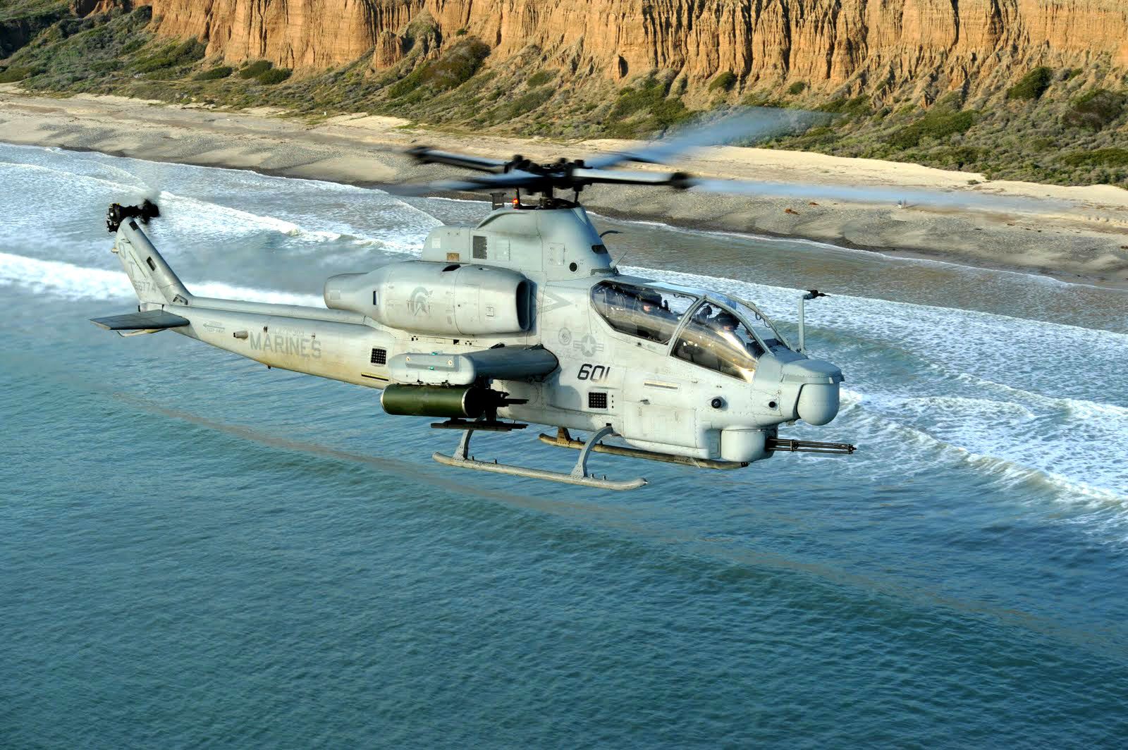 1600x1064 Bell AH 1Z Viper Wallpaper
