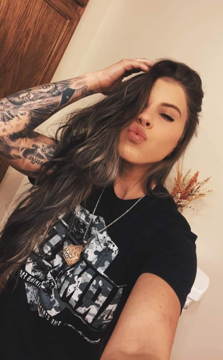 720x1162 Callie danielle december wallpaper. Katie noel wallpaper, Chelsea houska tattoo arm, Tattoo girls