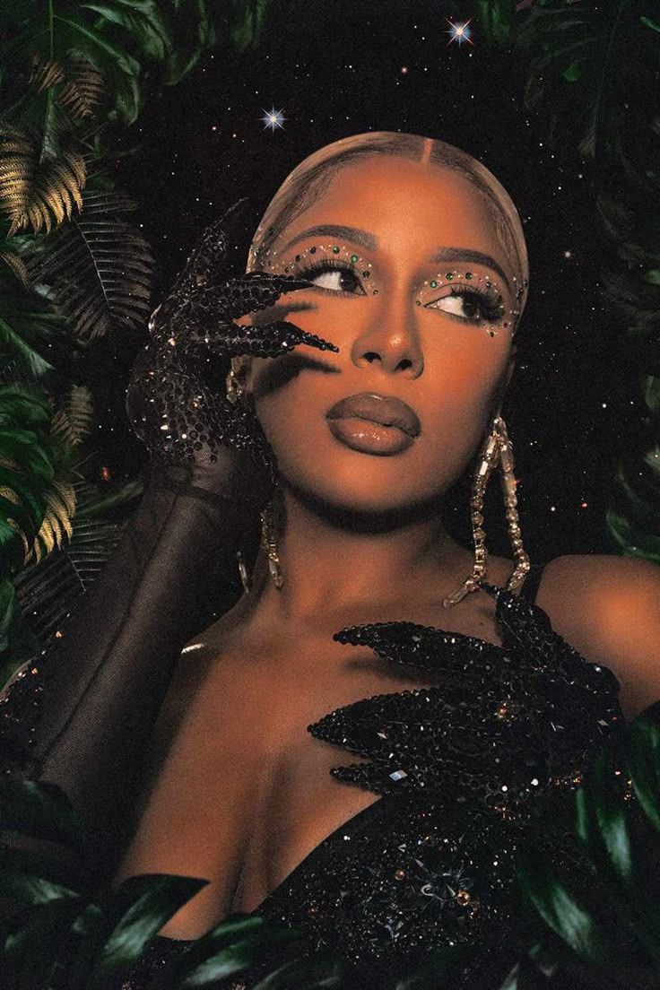 736x1104 Victoria Monét